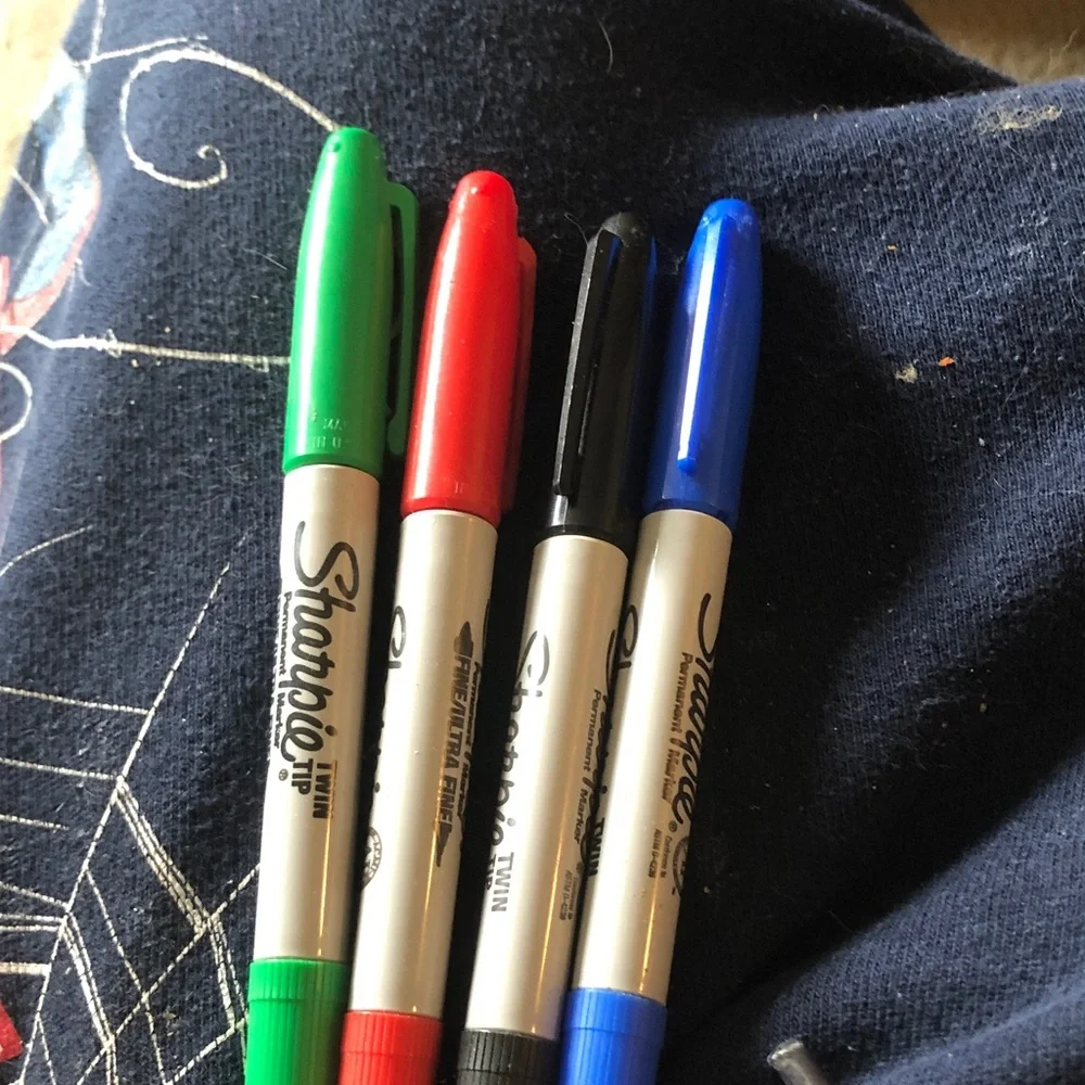 Fine Tip Permanent Markers - Blue, Black, Red, Green